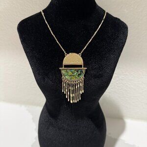 New Chloe + Isabel Selva Pendant Necklace